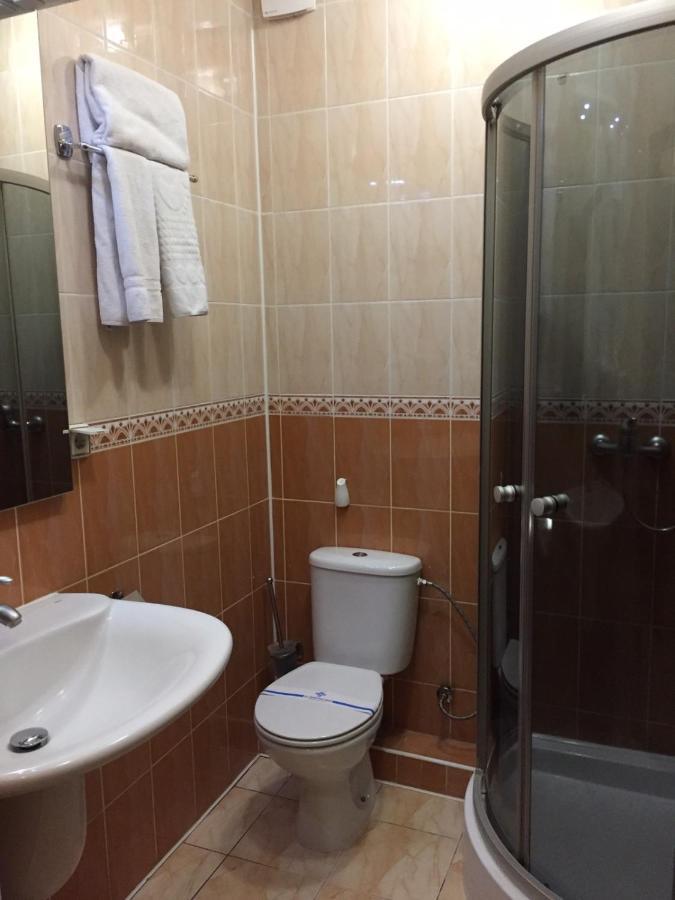 Hotel-Restaurant Lyube Plus Khmelʼnytsʼkyy Εξωτερικό φωτογραφία