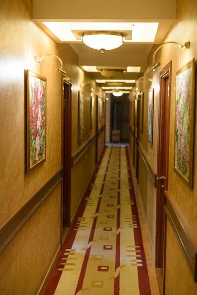 Hotel-Restaurant Lyube Plus Khmelʼnytsʼkyy Εξωτερικό φωτογραφία